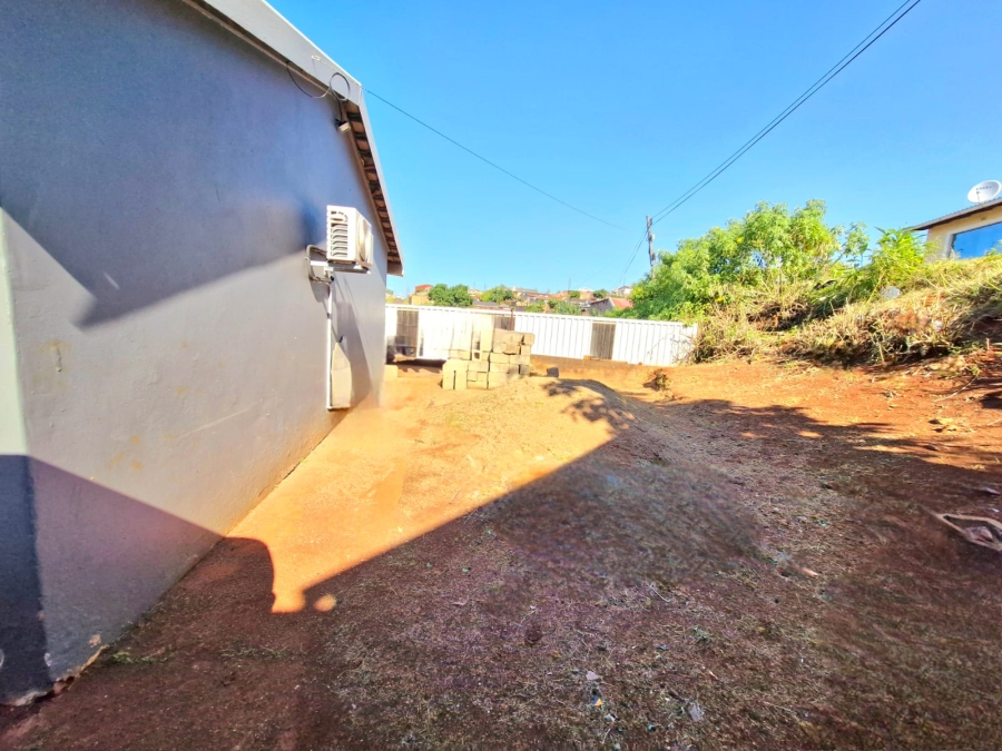 3 Bedroom Property for Sale in Southgate KwaZulu-Natal