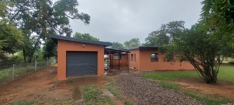 4 Bedroom Property for Sale in Utrecht KwaZulu-Natal