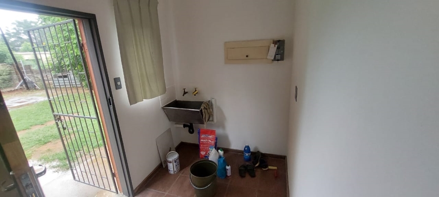 4 Bedroom Property for Sale in Utrecht KwaZulu-Natal