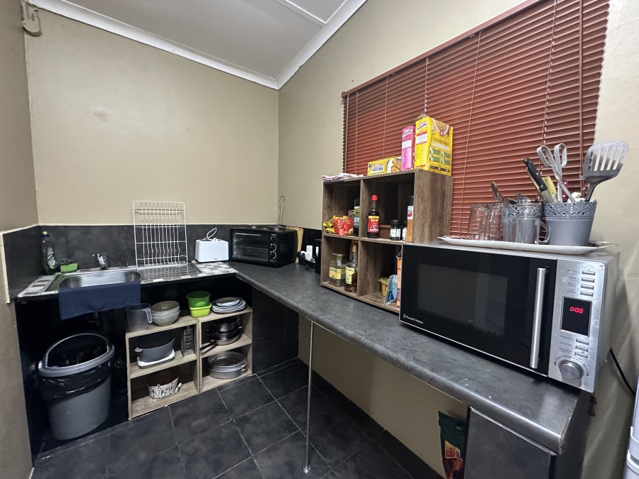 1 Bedroom Property for Sale in Meer En See KwaZulu-Natal