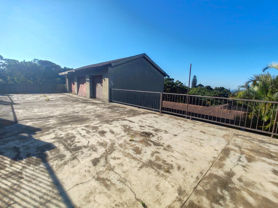7 Bedroom Property for Sale in Uvongo KwaZulu-Natal
