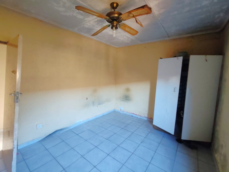 7 Bedroom Property for Sale in Uvongo KwaZulu-Natal