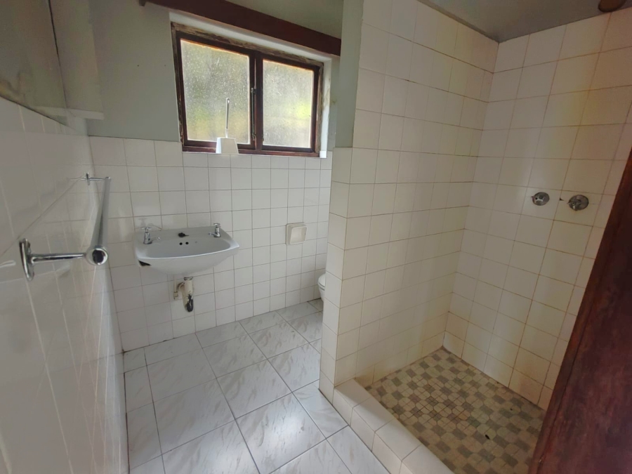 7 Bedroom Property for Sale in Uvongo KwaZulu-Natal