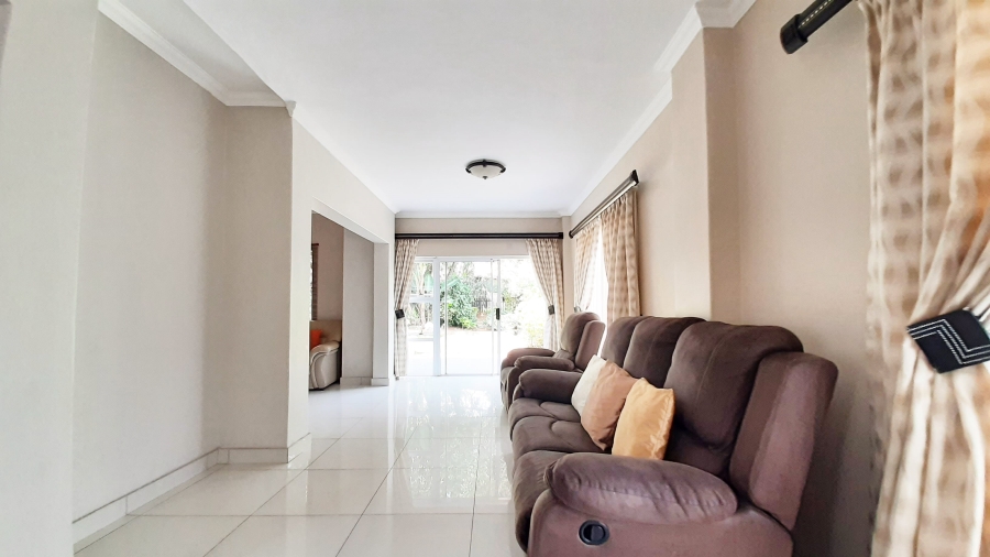 4 Bedroom Property for Sale in Seaward Estate KwaZulu-Natal