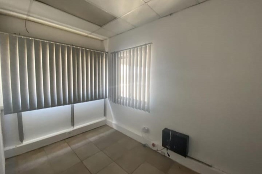 To Let commercial Property for Rent in Westmead KwaZulu-Natal