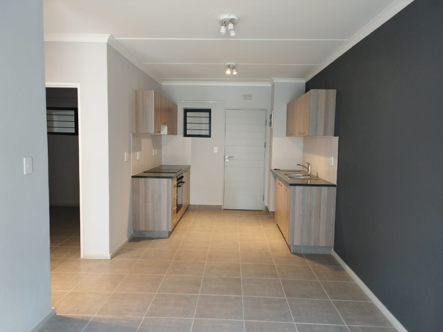 To Let 2 Bedroom Property for Rent in Athlone Park KwaZulu-Natal