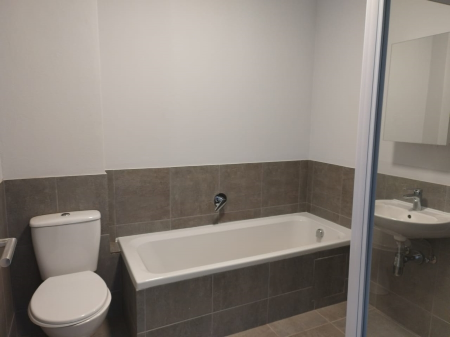 To Let 2 Bedroom Property for Rent in Athlone Park KwaZulu-Natal