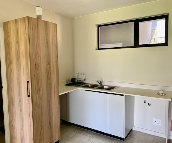 To Let 1 Bedroom Property for Rent in North Point KwaZulu-Natal