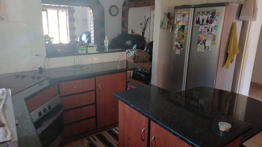 3 Bedroom Property for Sale in Ocean View KwaZulu-Natal