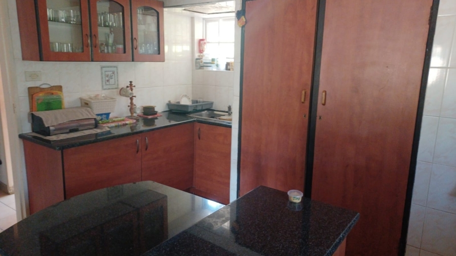 3 Bedroom Property for Sale in Ocean View KwaZulu-Natal