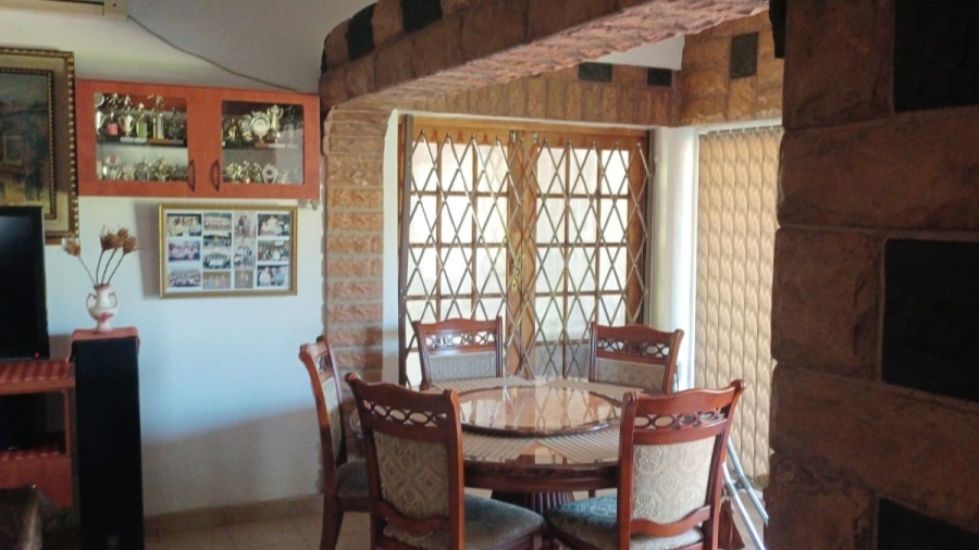 3 Bedroom Property for Sale in Ocean View KwaZulu-Natal