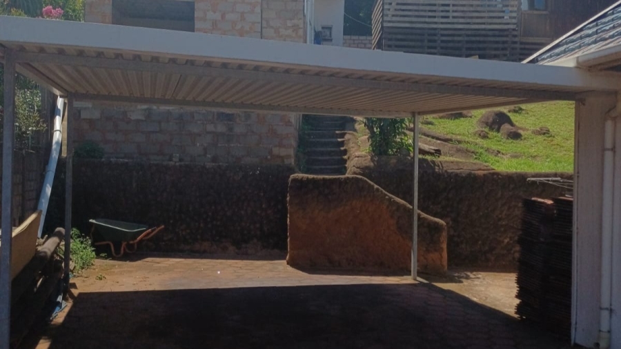 3 Bedroom Property for Sale in Ocean View KwaZulu-Natal