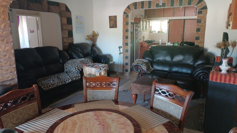 3 Bedroom Property for Sale in Ocean View KwaZulu-Natal