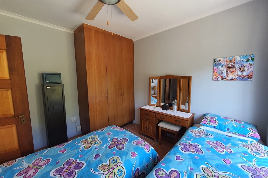 4 Bedroom Property for Sale in Palm Beach KwaZulu-Natal