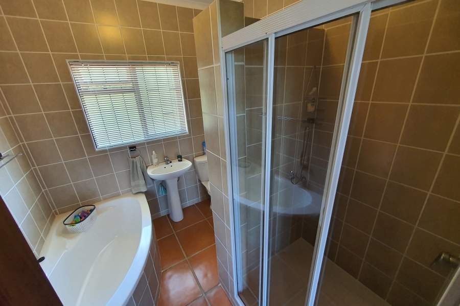 4 Bedroom Property for Sale in Palm Beach KwaZulu-Natal