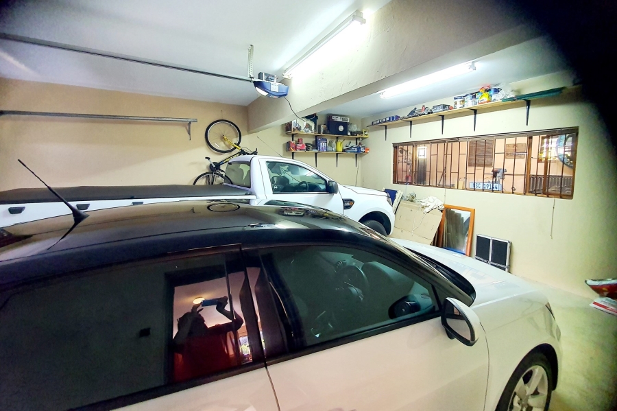 4 Bedroom Property for Sale in Palm Beach KwaZulu-Natal