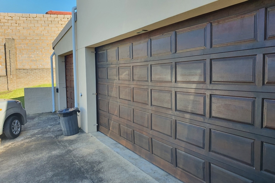 4 Bedroom Property for Sale in Palm Beach KwaZulu-Natal