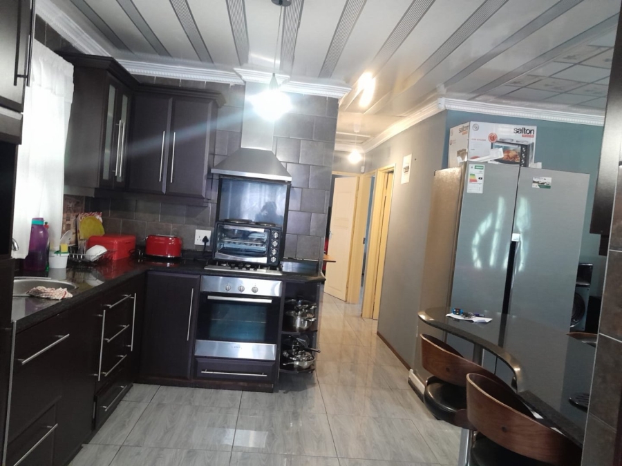3 Bedroom Property for Sale in Farningham Ridge KwaZulu-Natal