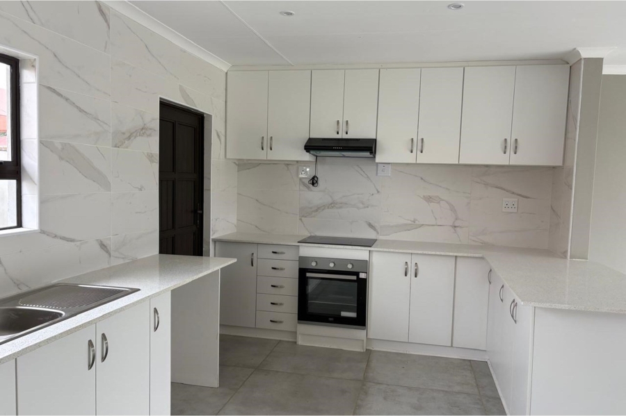 4 Bedroom Property for Sale in Sunnyridge KwaZulu-Natal