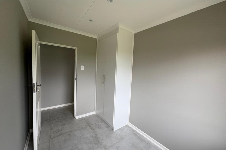 4 Bedroom Property for Sale in Sunnyridge KwaZulu-Natal