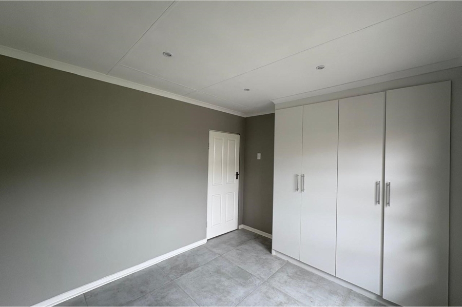 4 Bedroom Property for Sale in Sunnyridge KwaZulu-Natal