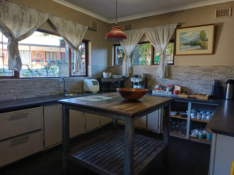 To Let 10 Bedroom Property for Rent in Hilton Central KwaZulu-Natal