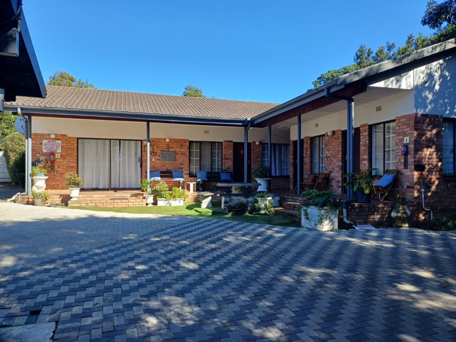 To Let 10 Bedroom Property for Rent in Hilton Central KwaZulu-Natal