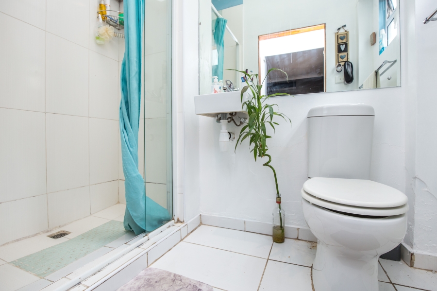3 Bedroom Property for Sale in Glenwood KwaZulu-Natal