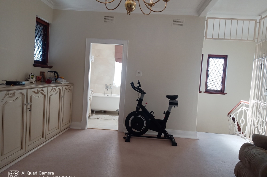 9 Bedroom Property for Sale in Morningside KwaZulu-Natal