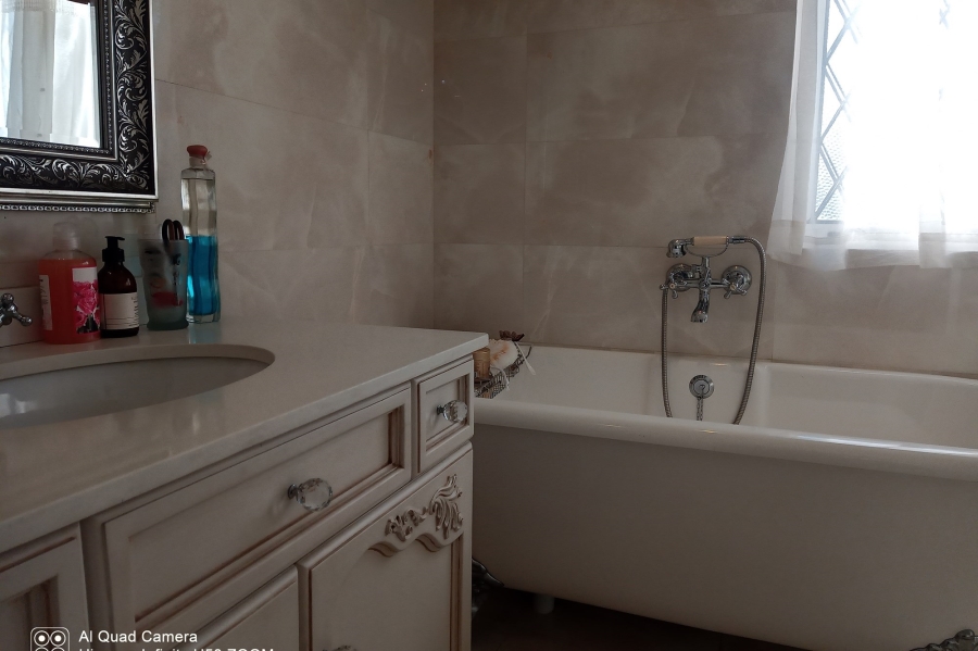 9 Bedroom Property for Sale in Morningside KwaZulu-Natal