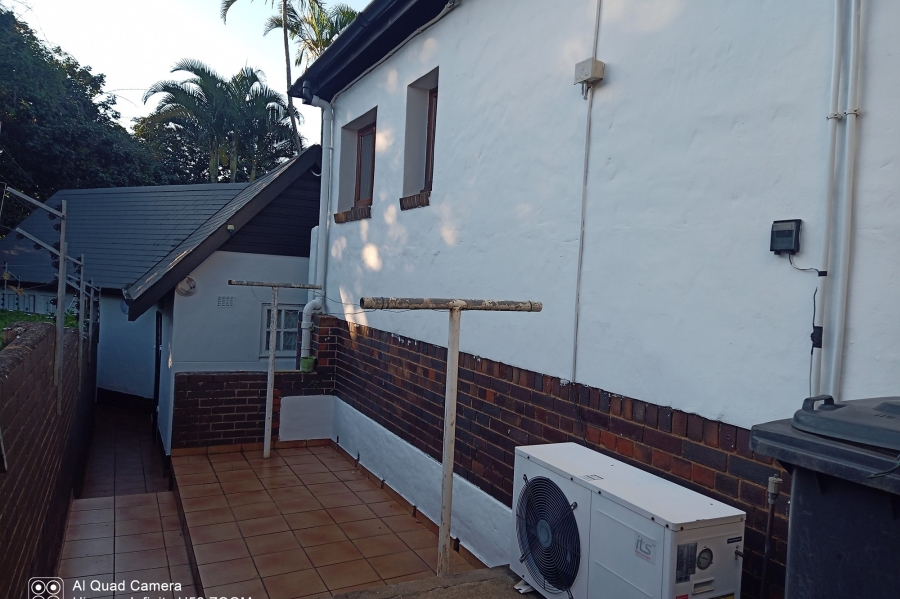 9 Bedroom Property for Sale in Morningside KwaZulu-Natal