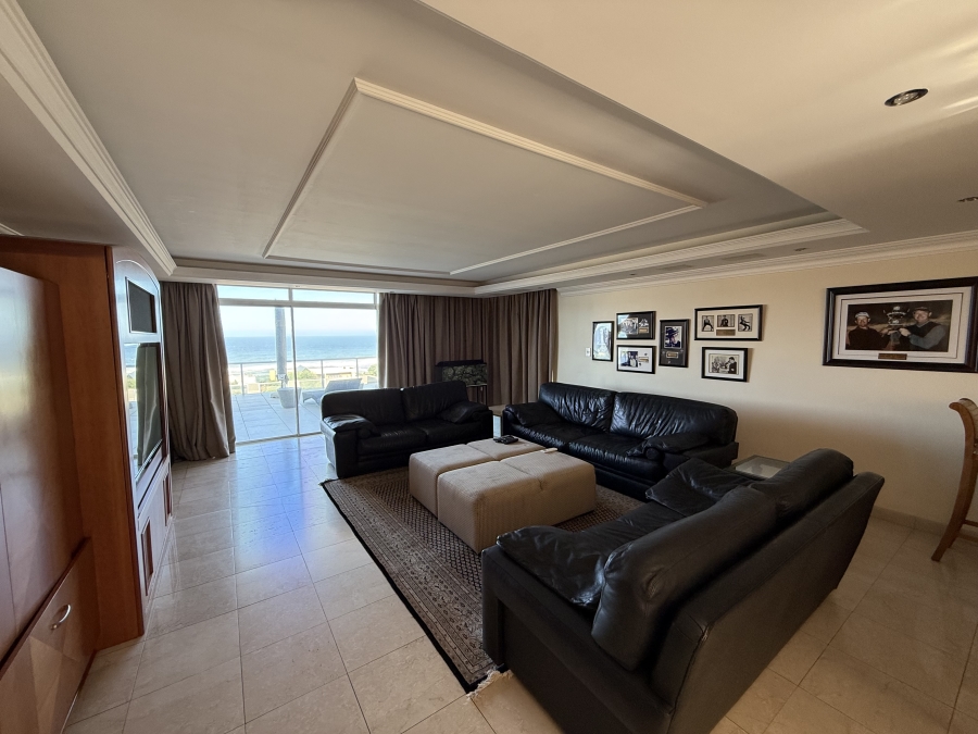 4 Bedroom Property for Sale in Umhlanga KwaZulu-Natal