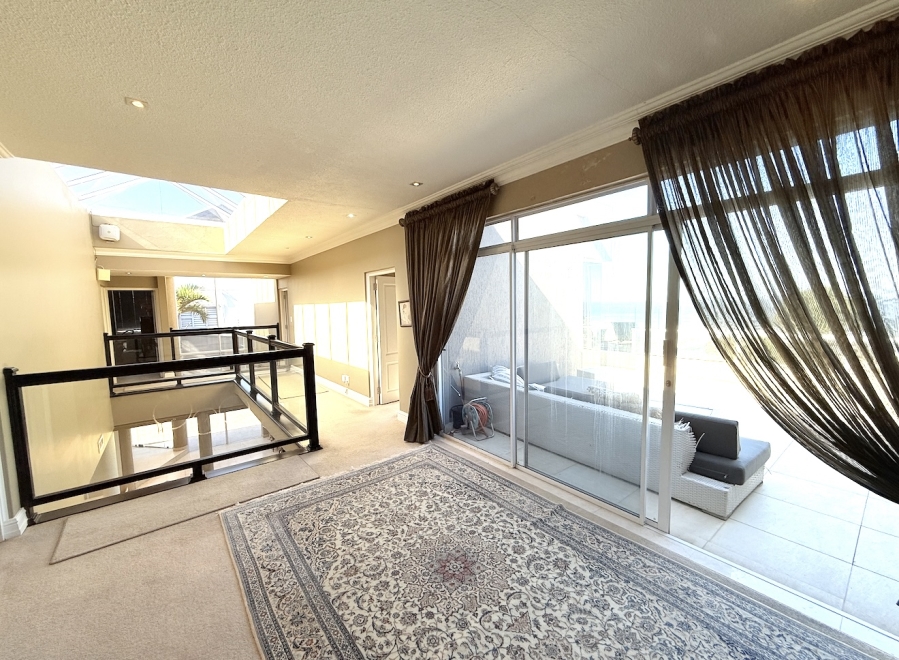 4 Bedroom Property for Sale in Umhlanga KwaZulu-Natal