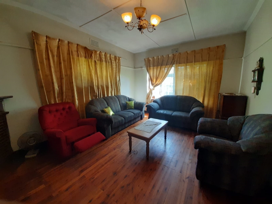 3 Bedroom Property for Sale in Umzinto KwaZulu-Natal