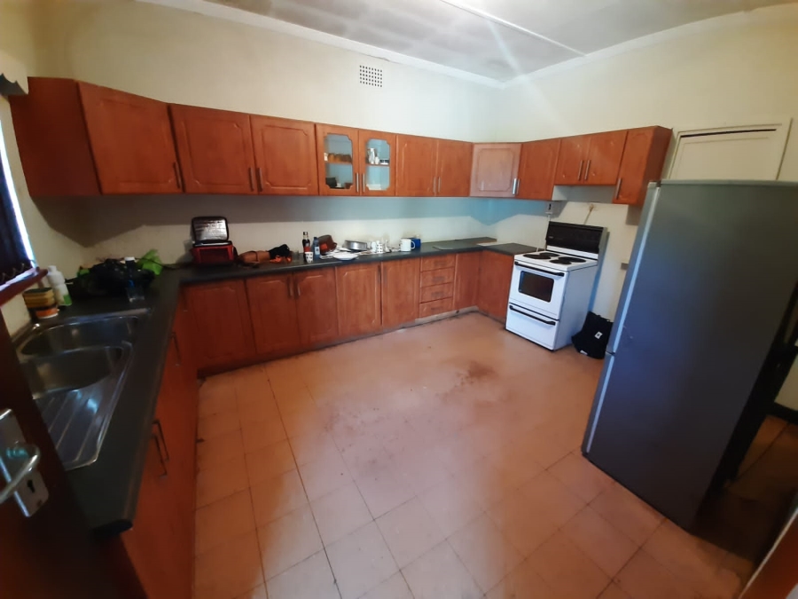 3 Bedroom Property for Sale in Umzinto KwaZulu-Natal