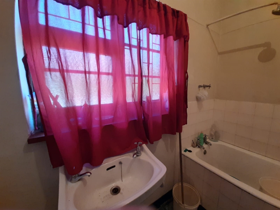 3 Bedroom Property for Sale in Umzinto KwaZulu-Natal