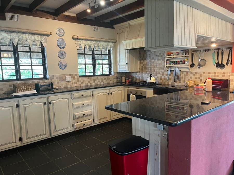 4 Bedroom Property for Sale in Meer En See KwaZulu-Natal