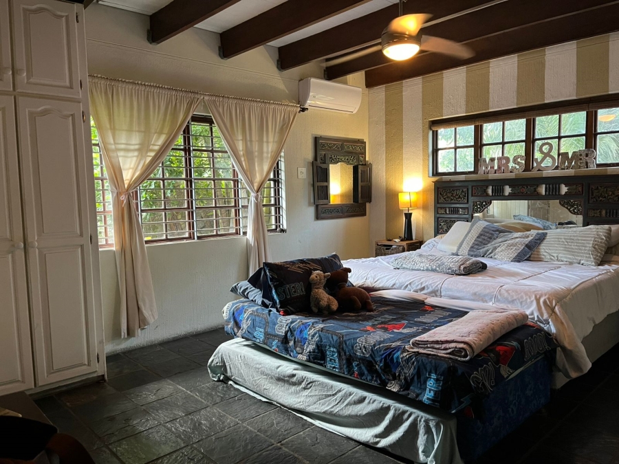 4 Bedroom Property for Sale in Meer En See KwaZulu-Natal