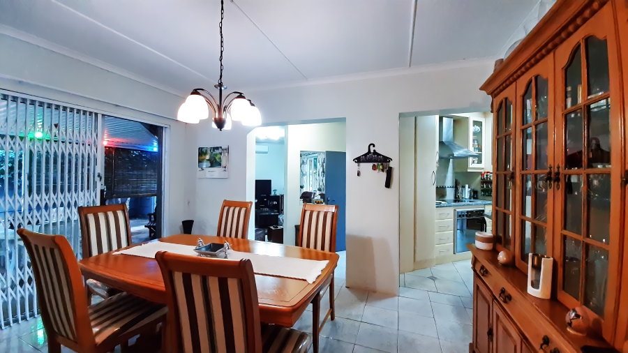 4 Bedroom Property for Sale in Deepdale KwaZulu-Natal