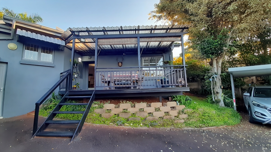 4 Bedroom Property for Sale in Deepdale KwaZulu-Natal