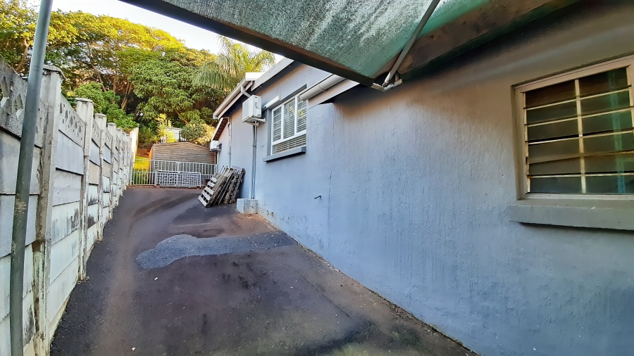 4 Bedroom Property for Sale in Deepdale KwaZulu-Natal
