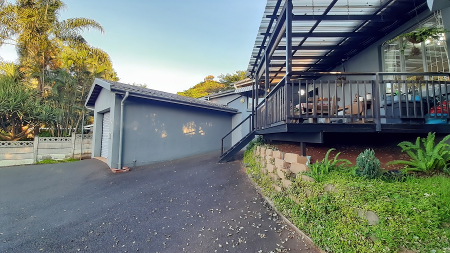 4 Bedroom Property for Sale in Deepdale KwaZulu-Natal