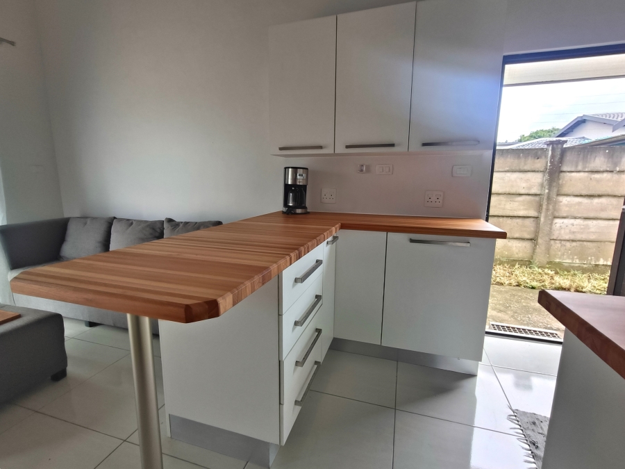 To Let 2 Bedroom Property for Rent in Meer En See KwaZulu-Natal