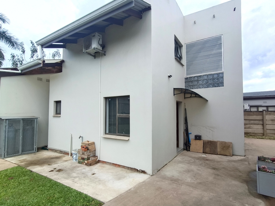 To Let 1 Bedroom Property for Rent in Meer En See KwaZulu-Natal