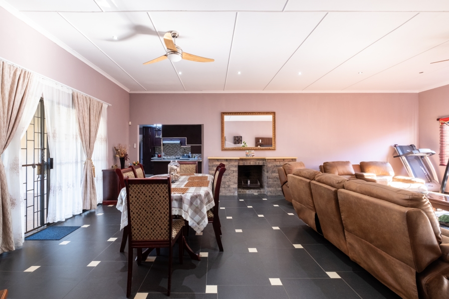 3 Bedroom Property for Sale in Howick West KwaZulu-Natal