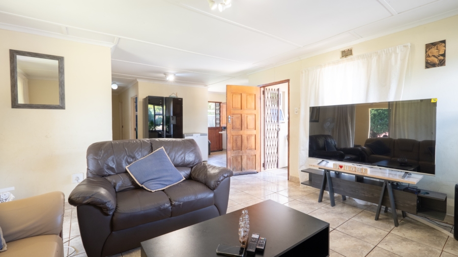 3 Bedroom Property for Sale in Greendale KwaZulu-Natal