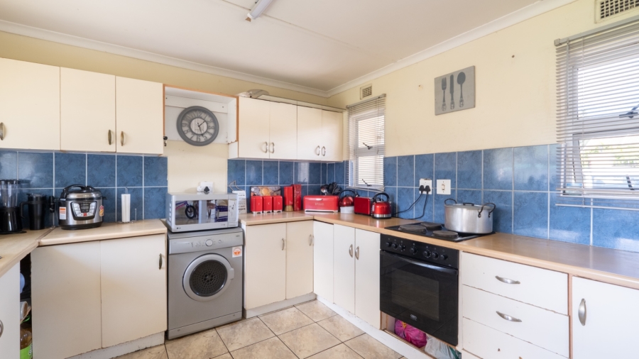 3 Bedroom Property for Sale in Greendale KwaZulu-Natal