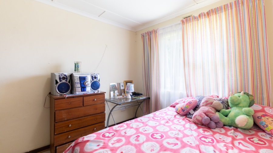 3 Bedroom Property for Sale in Greendale KwaZulu-Natal