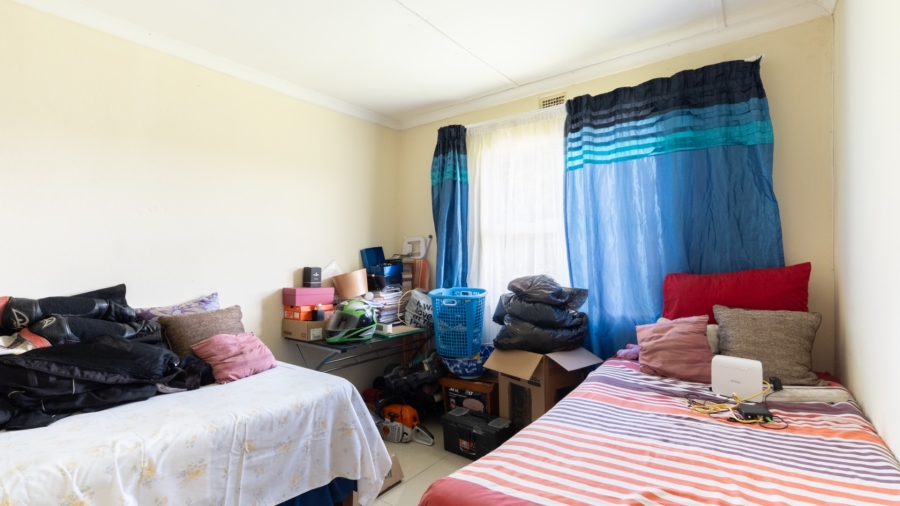 3 Bedroom Property for Sale in Greendale KwaZulu-Natal