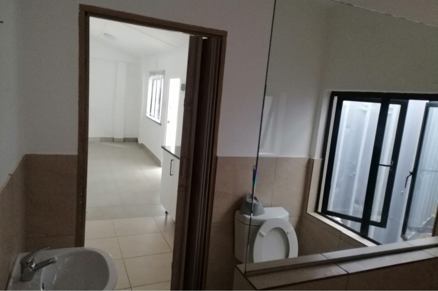 To Let 1 Bedroom Property for Rent in Grayleigh KwaZulu-Natal